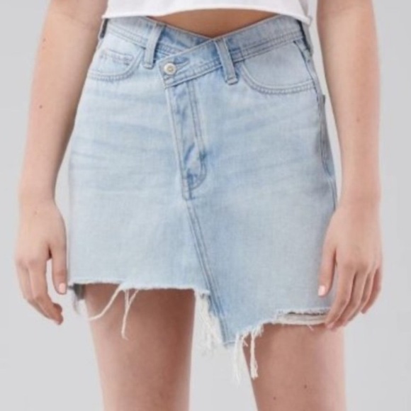 Hollister Dresses & Skirts - Hollister ultra high rise crossover denim mini skirt